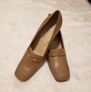 Via Spiga Square Toe Tan Heels Pumps Size 11